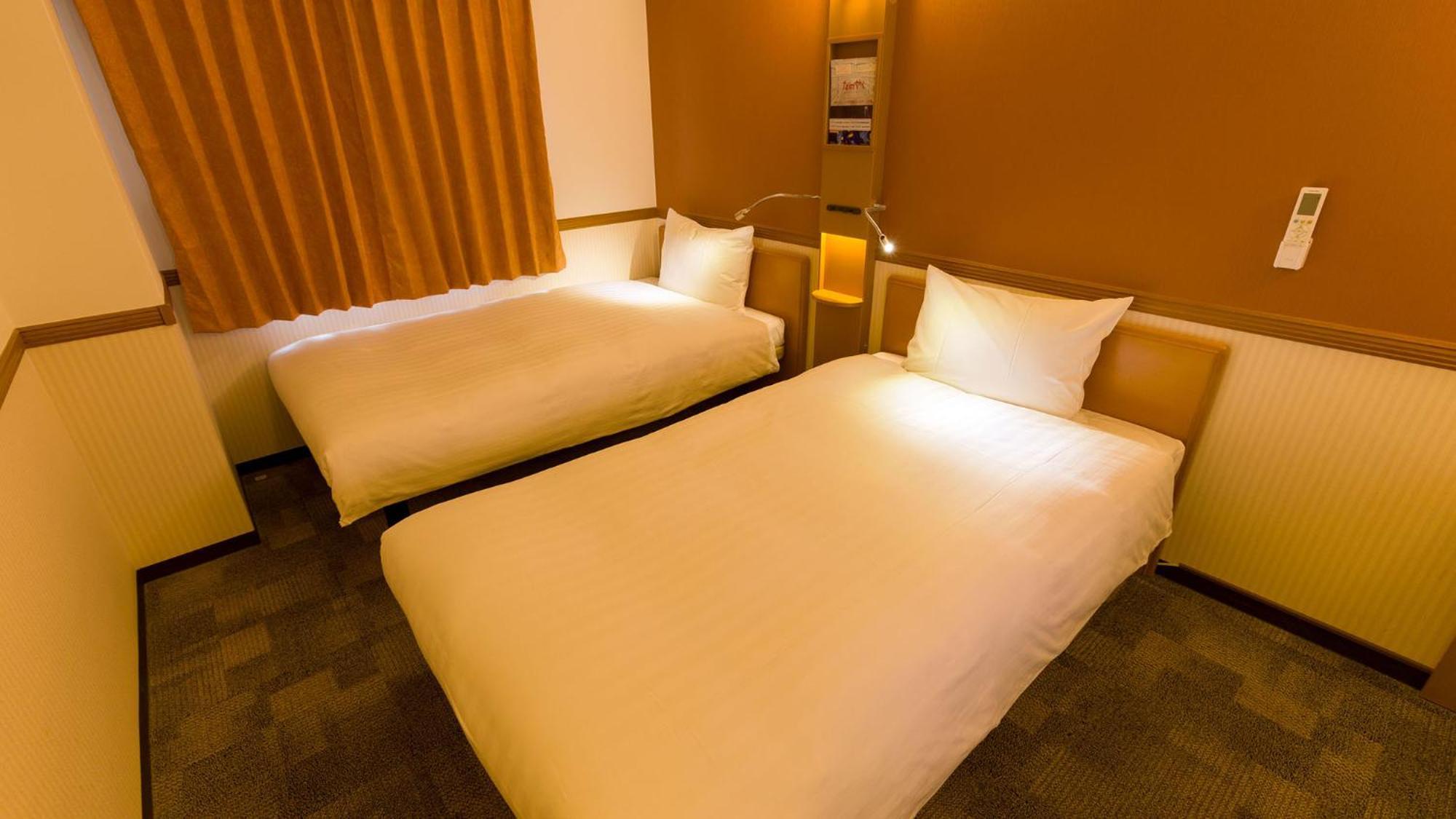 Toyoko Inn Takamatsu Hyogomachi Room photo